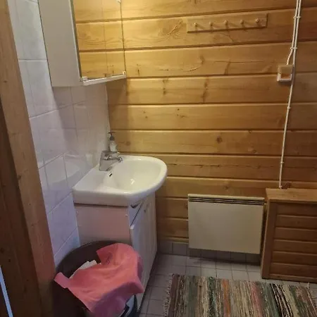 Yllästölli 2b *